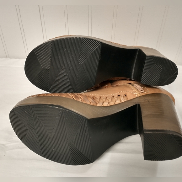 Mexican Handmade Leather Booties Floral Embroidery Size 7 New - Picture 6 of 7